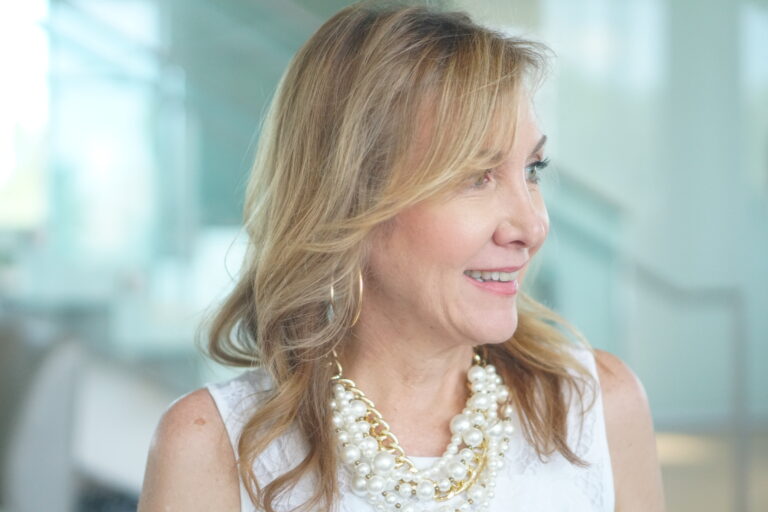 Nina Bandoni of Sharing a journey head shot
