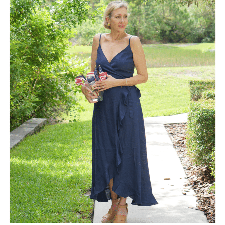 The Best Shoes to Wear with A Navy Dress