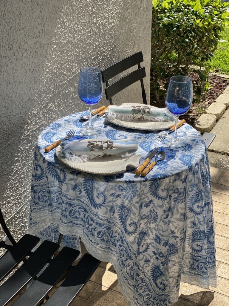 Blue fish table setting